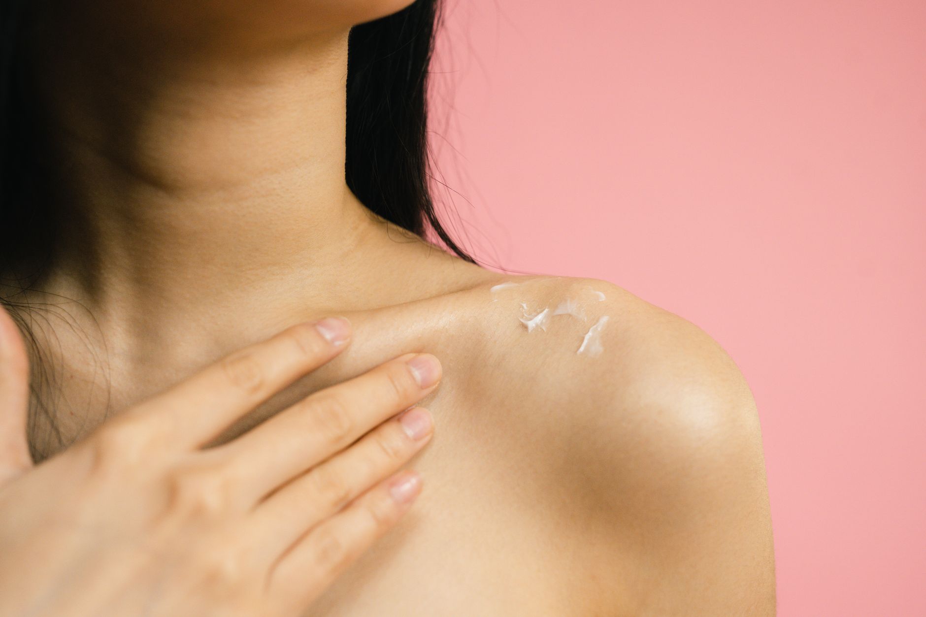 Comment avoir une peau douce naturellement sans produits chimiques — Savonnerie du Manoir