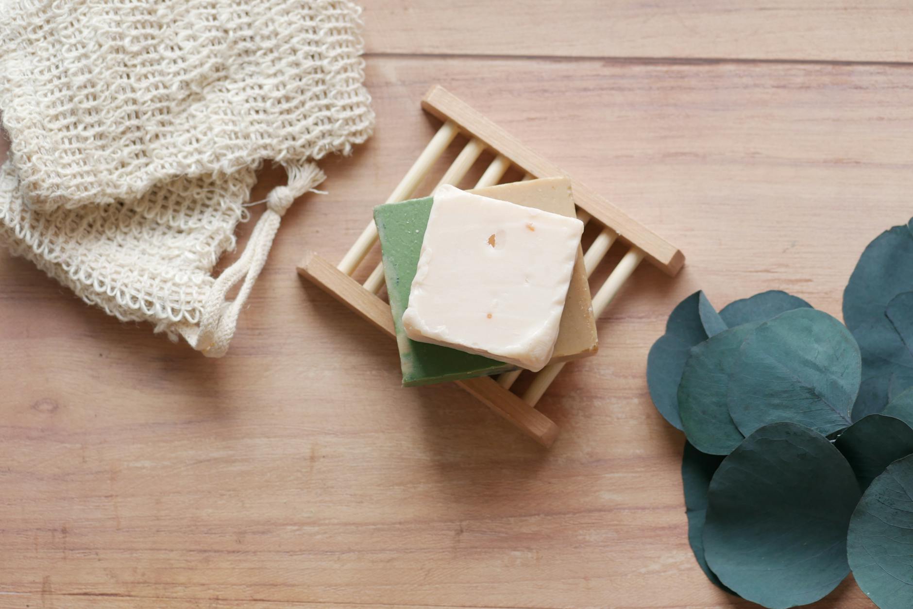 Comment bien conserver son savon au lait de chèvre 1 Comment bien conserver son savon au lait de chèvre — soins naturels artisanaux Normandie
