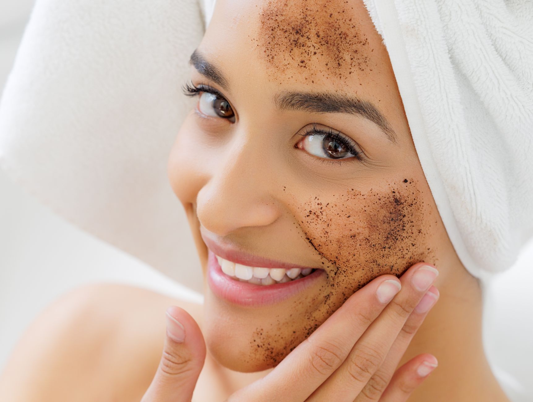 Exfoliation douce naturelle : fréquence et méthodes 1 Exfoliation douce naturelle : fréquence et méthodes — soins naturels artisanaux Normandie