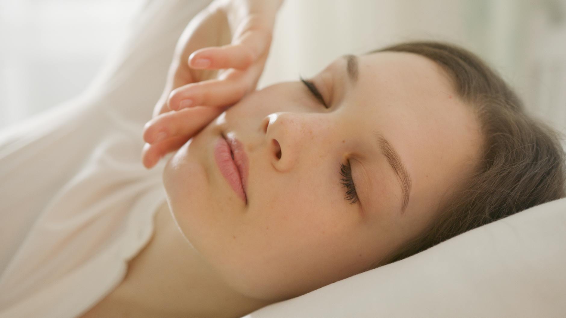Le sommeil et la beauté de la peau : pourquoi c'est crucial — Savonnerie du Manoir