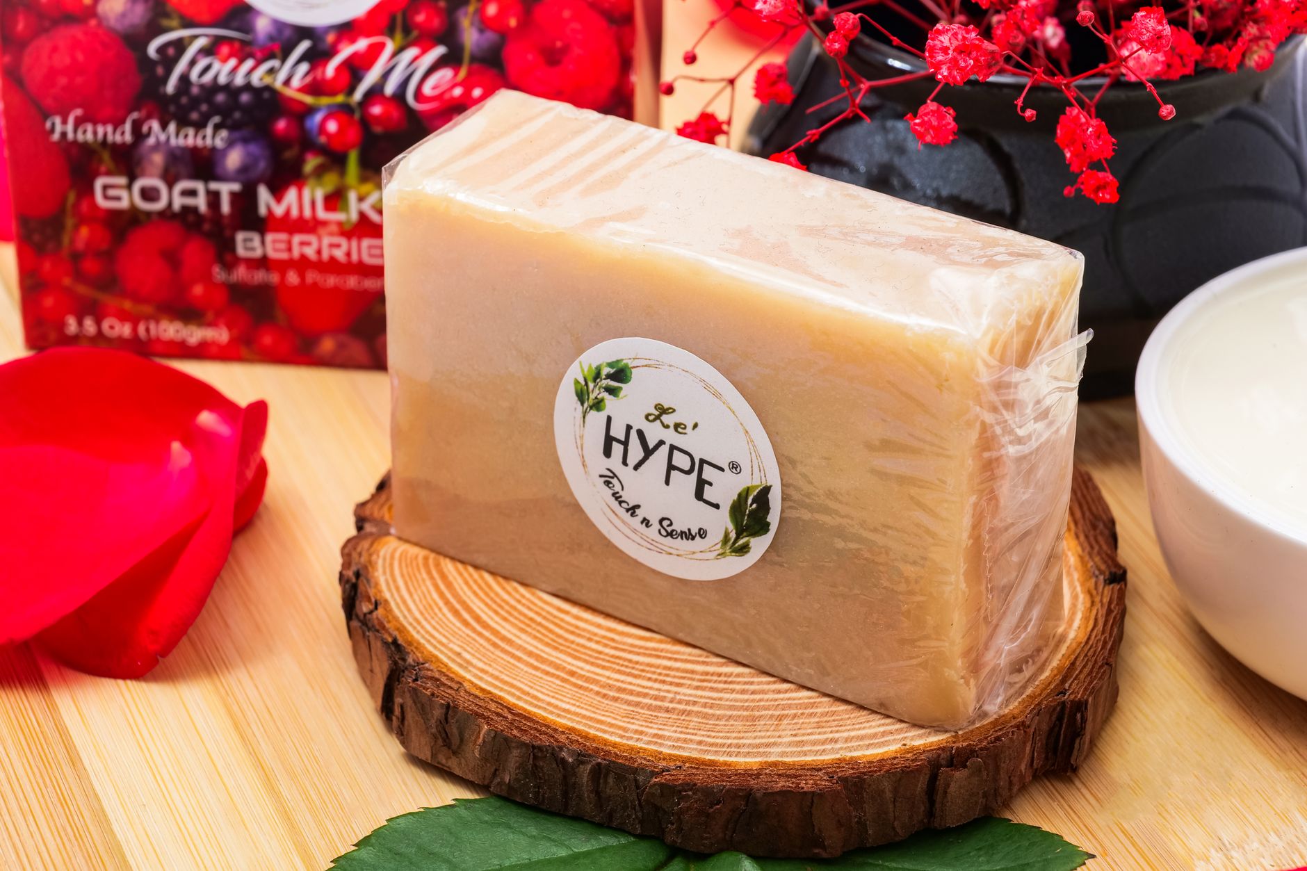Les 5 bienfaits du savon au lait de chèvre pour les peaux sensibles — soins naturels artisanaux