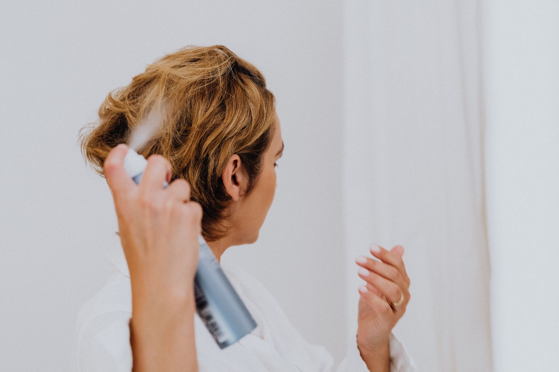 Pourquoi choisir un shampoing solide plutôt qu&rsquo;un shampoing liquide — soins naturels artisanaux
