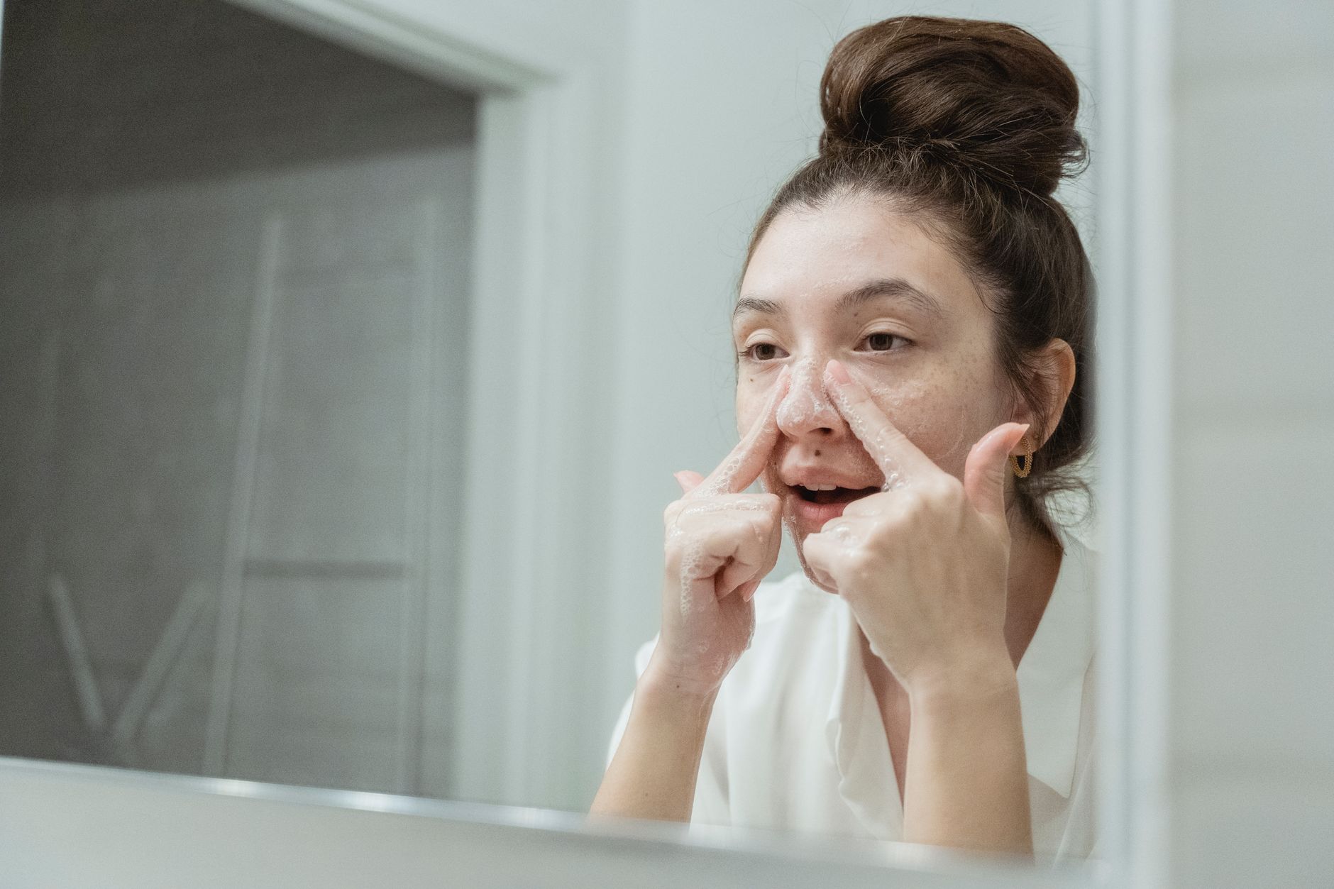 Savon au Lait de Chèvre contre l&rsquo;Acné : Efficace ou Non ? — Savonnerie du Manoir